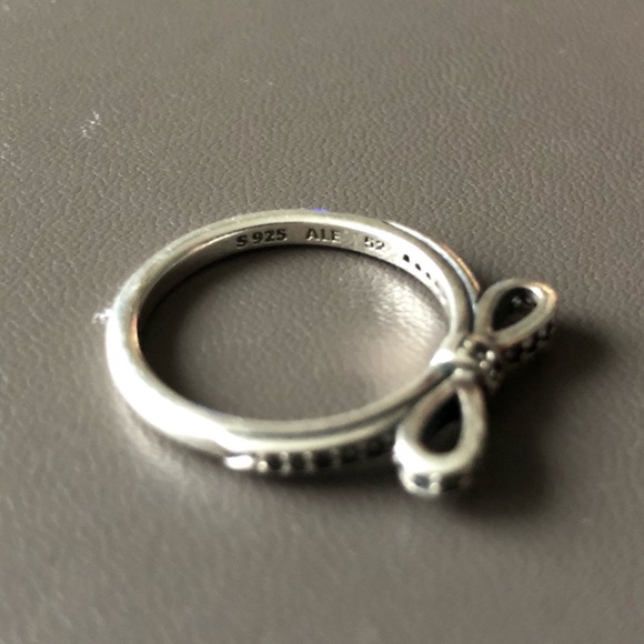 Pandora Sparkling Bow Ring - Picture 2 of 3